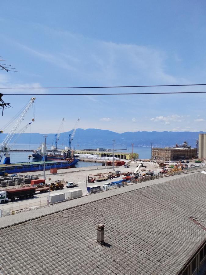 Apartamento Apartman Zabica Rijeka Exterior foto